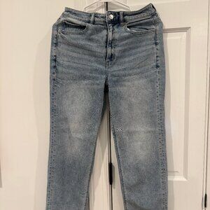 American Eagle Light Wash Jeans